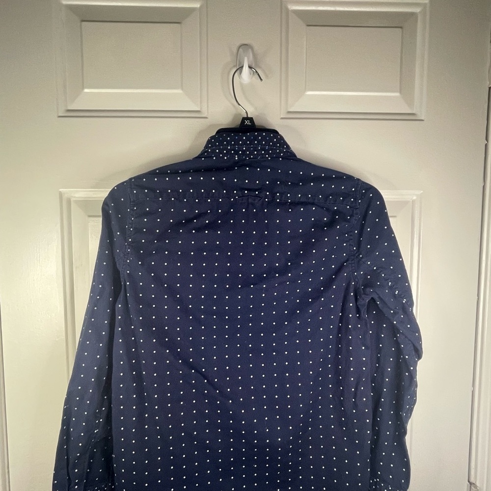 Gap long sleeve button down top with white polkadots. - Picture 7 of 9